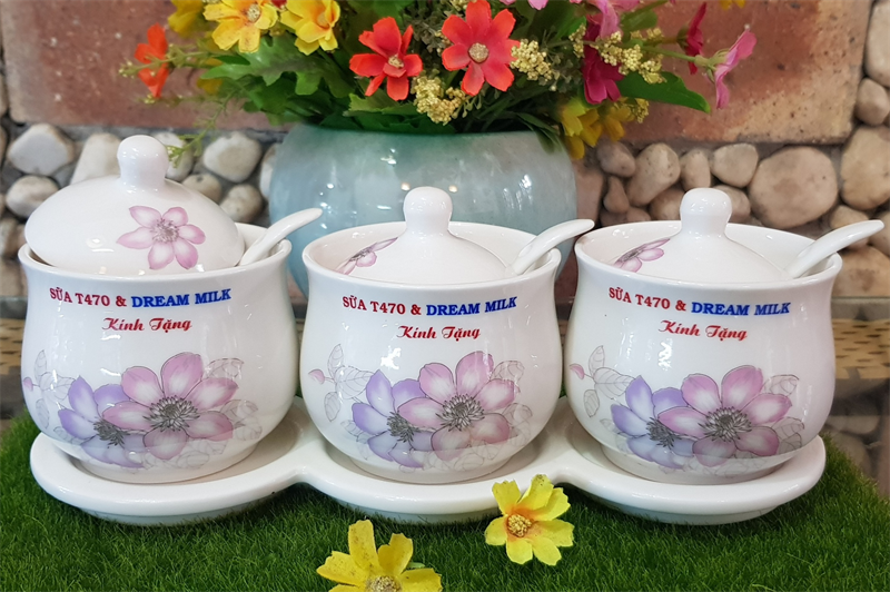 Khay Mứt Và Hũ Gia Vị