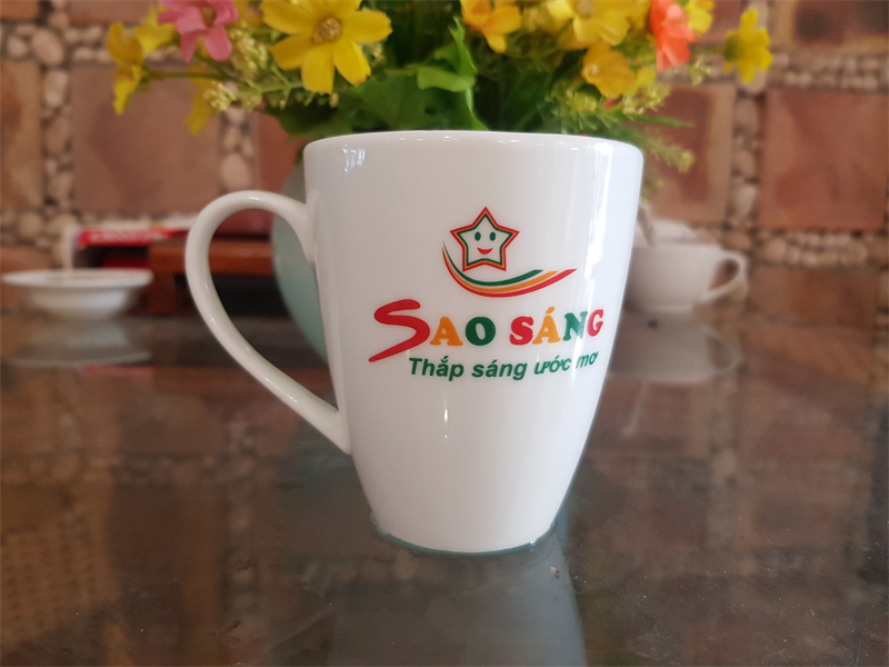 Cốc Thóp Hoạt Hình Quà Tặng Cho Các Bé